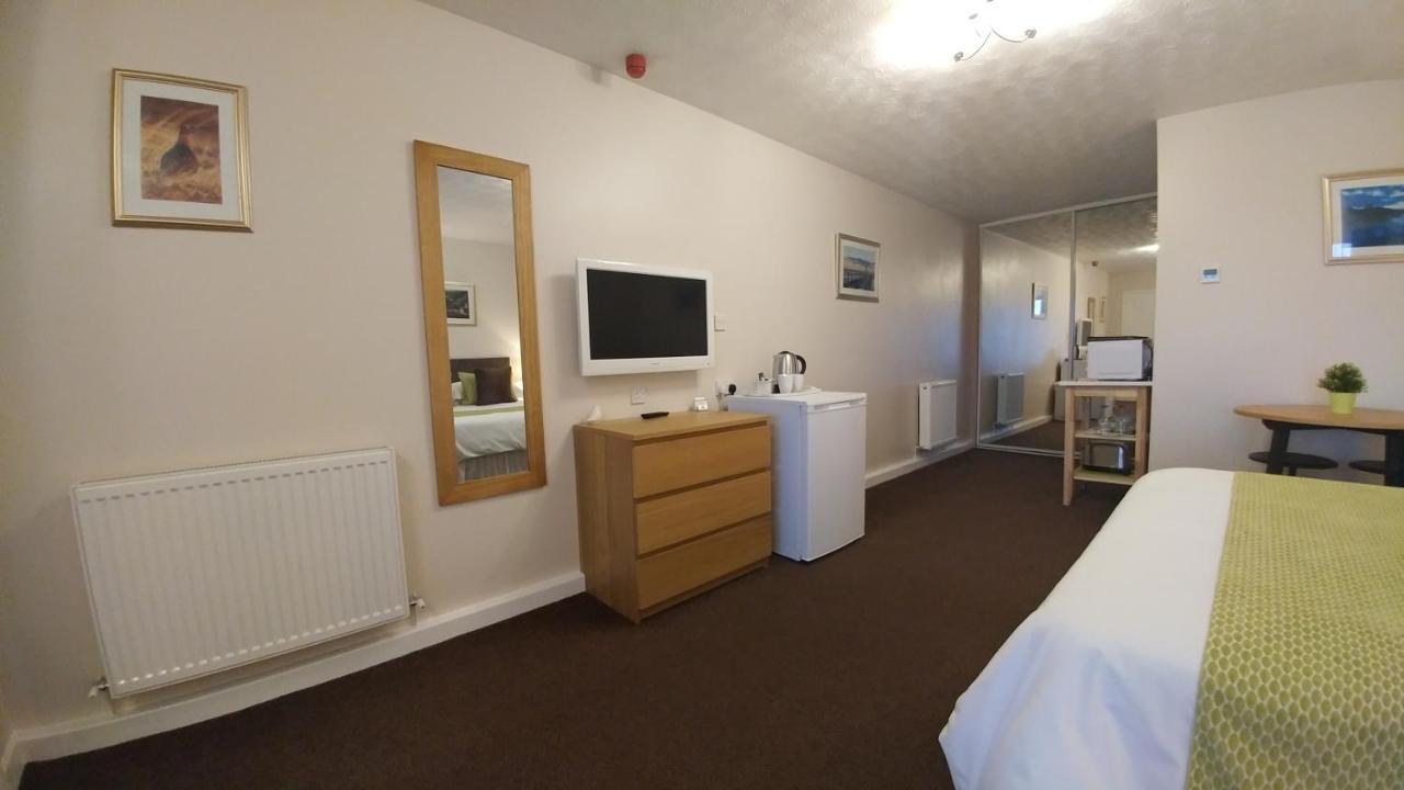 Swan Studios Choppington Номер фото